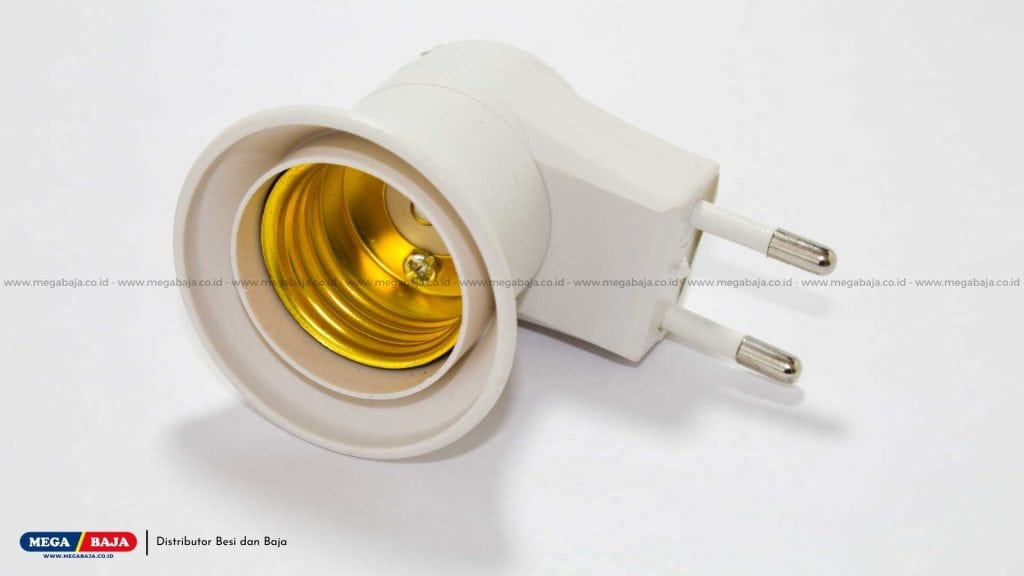 Fitting Lampu Colokan