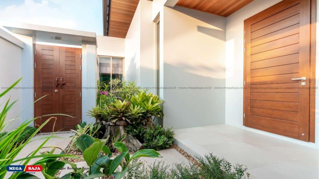 Bangun Akses Masuk dari Taman