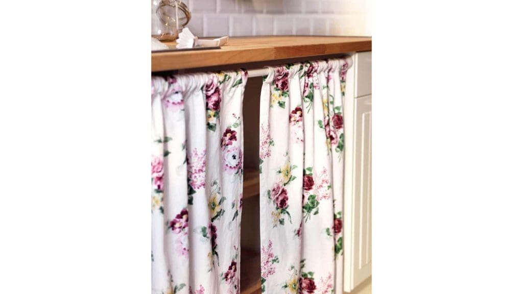Gorden Kolong Dapur Motif Bunga