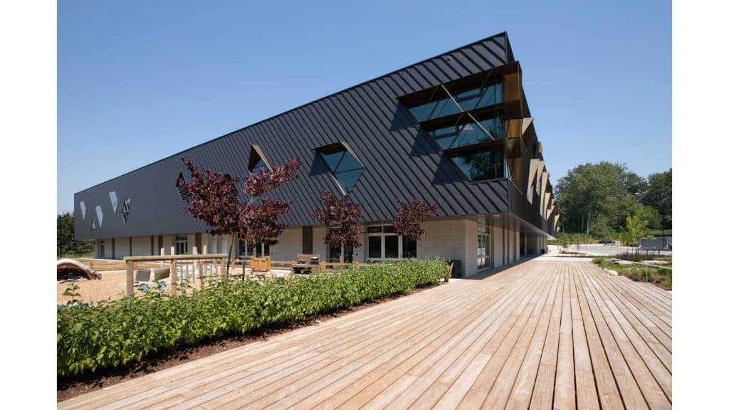 Konsep Breathable Building