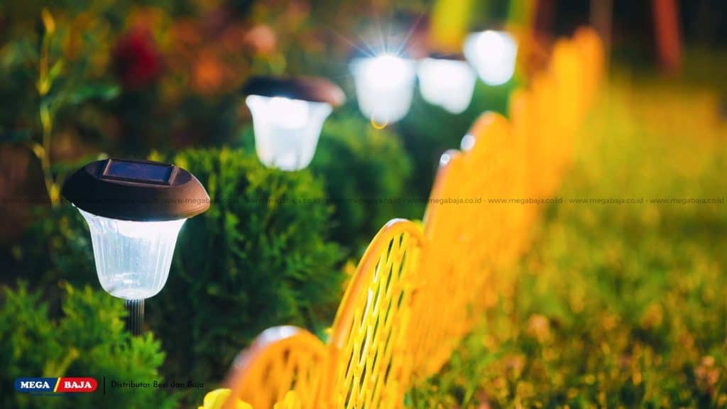 Lampu Taman dengan Tenaga Surya