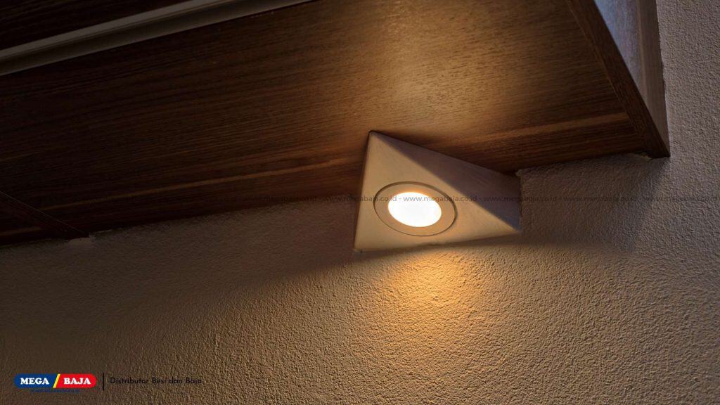 Hanya Bergantung pada Satu Sumber Cahaya