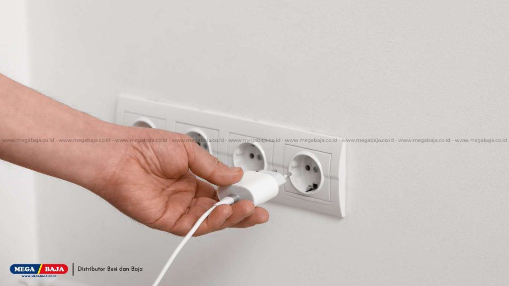 Posisi Tengah (105 cm dari Lantai)