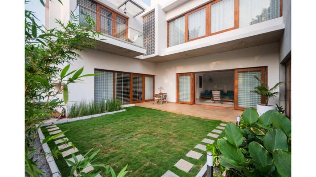 Pertimbangan Sebelum Mengaplikasikan Courtyard