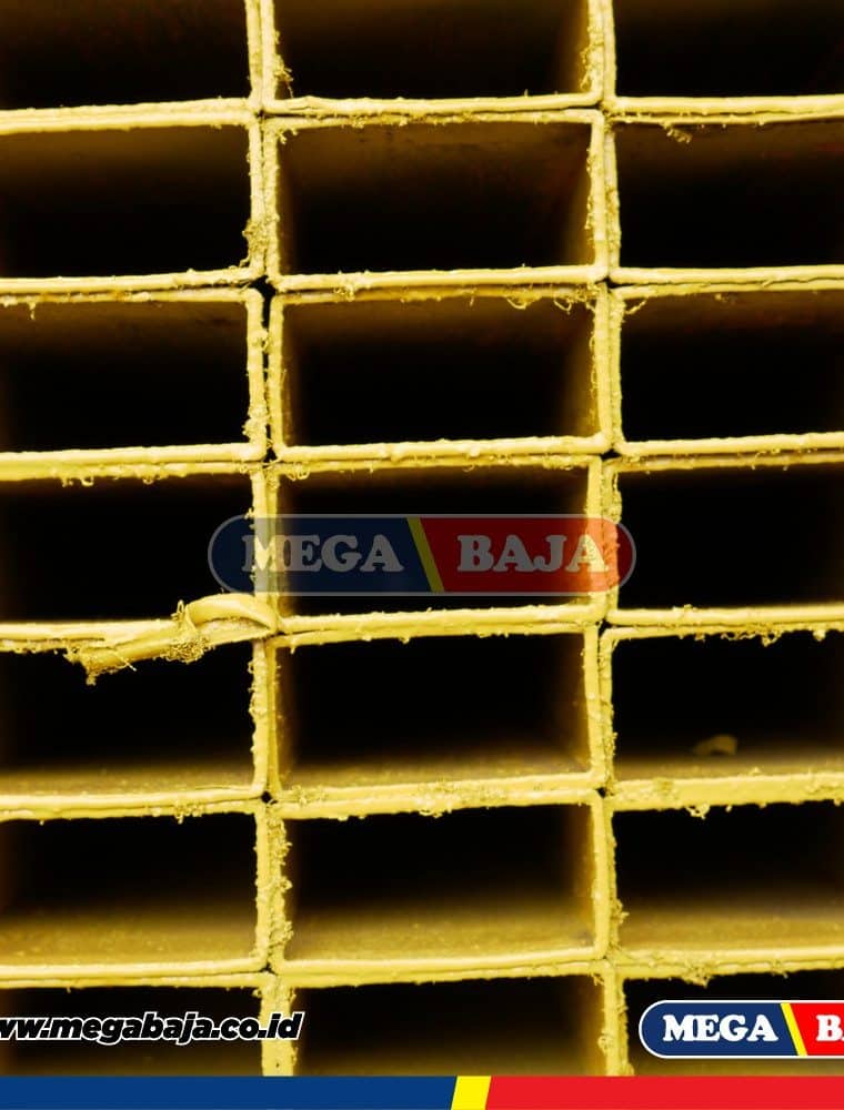 Hollo Hitam 75 mm X 150 mm X 6.000 mm - 2,50 mm