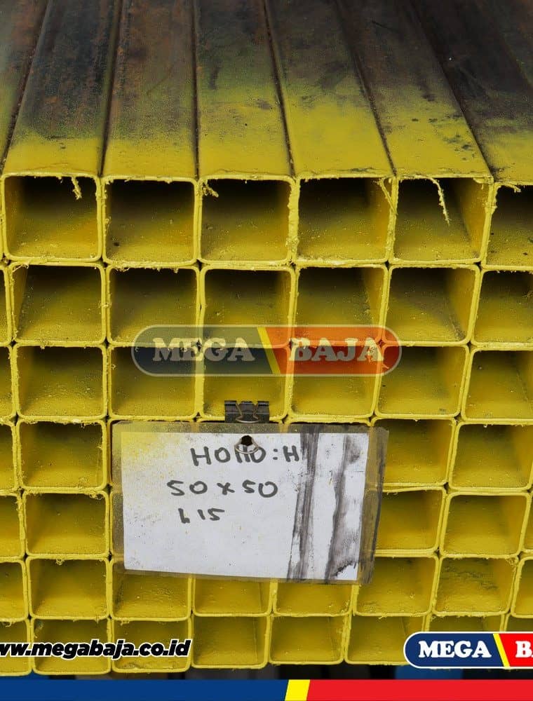 Hollo Hitam 200 mm X 200 mm X 6.000 mm - 6,00 mm