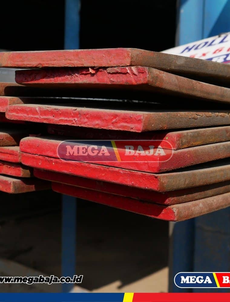PLAT STRIP 4 X 30 X 2M