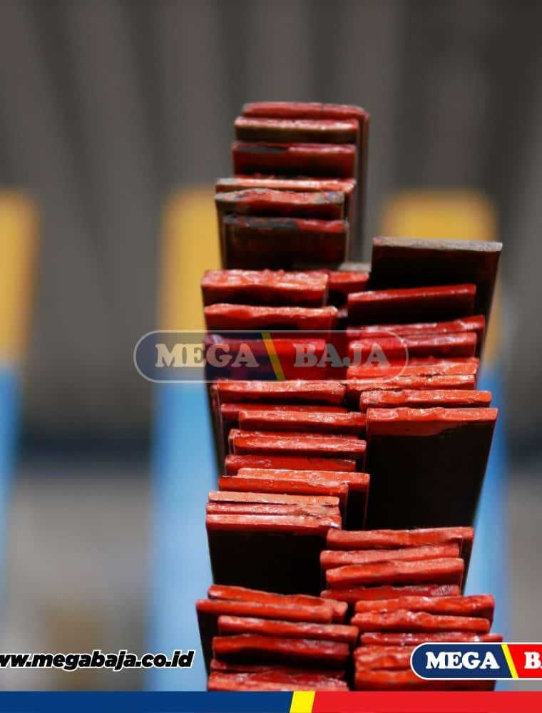 plat strip 5 x 25 x 5,7 a