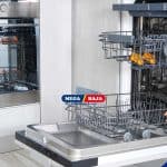 Praktis! Cuci Piring Pakai Dishwasher, Apa Saja Kelebihan dan Kekurangannya