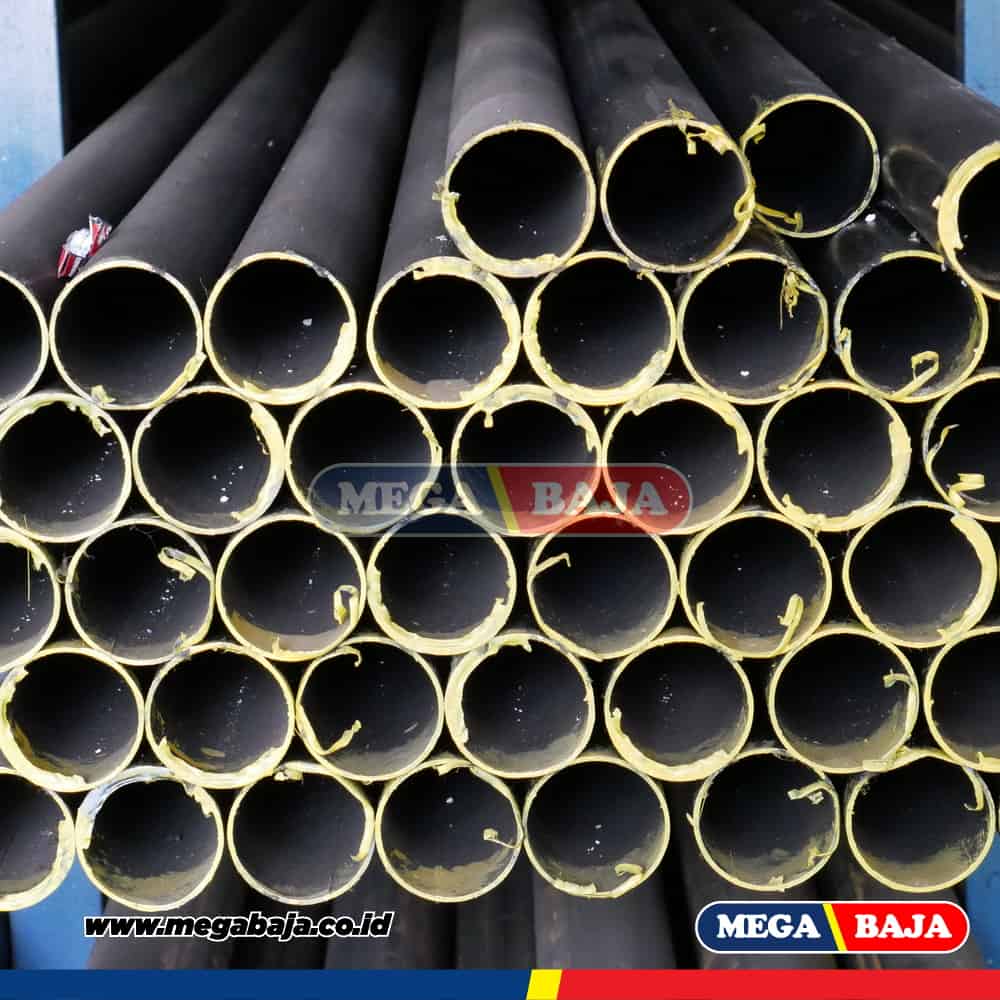 Pipa Hitam 4" x 6 - 2,3 mm
