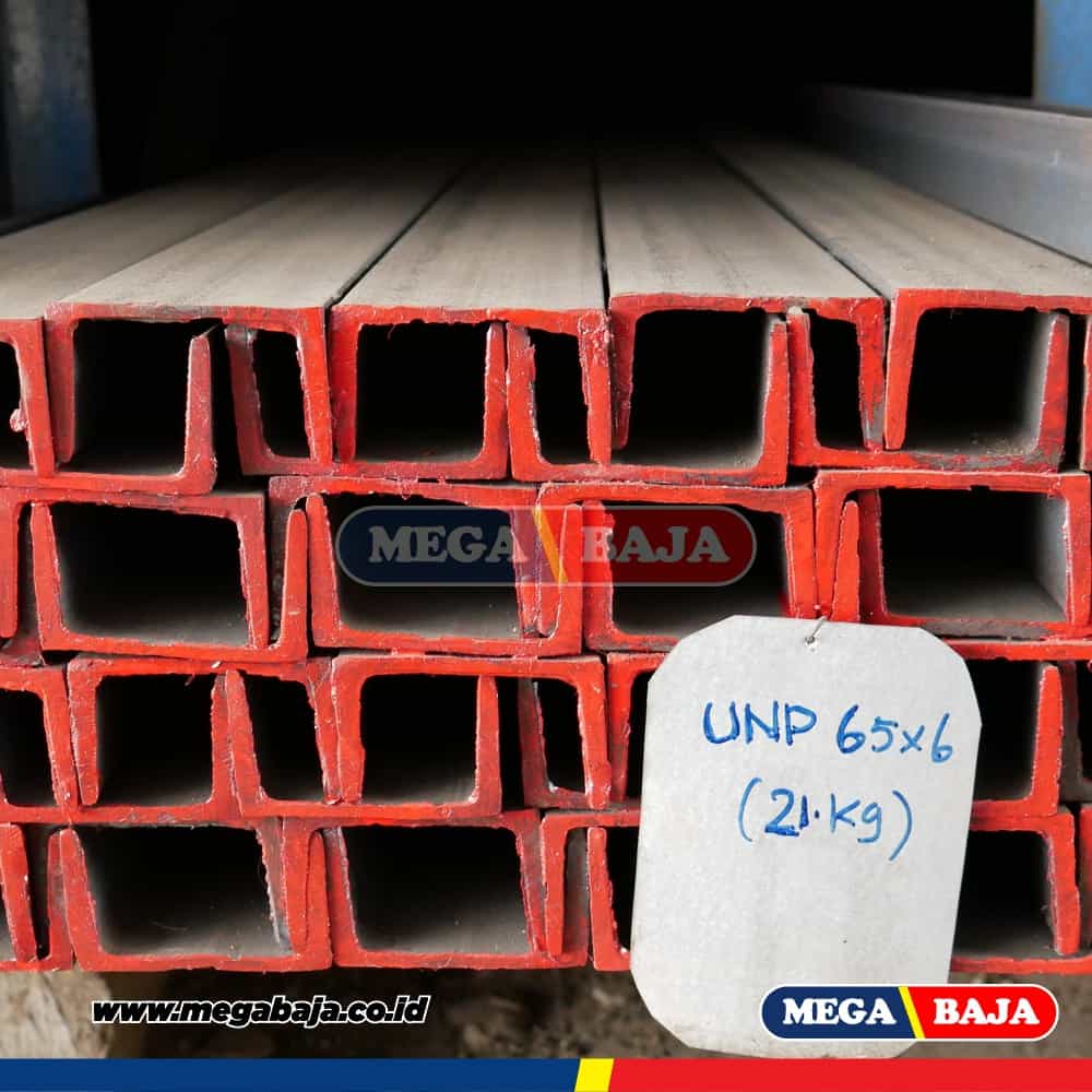 UNP 300 X 12 M
