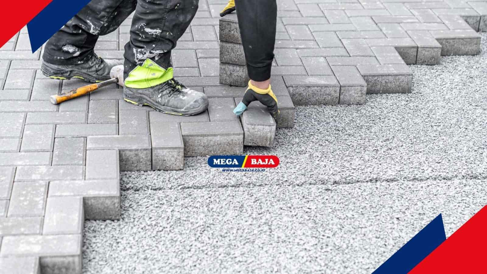 Paving Block vs Cor, Mana yang Lebih Baik untuk Halaman Rumah