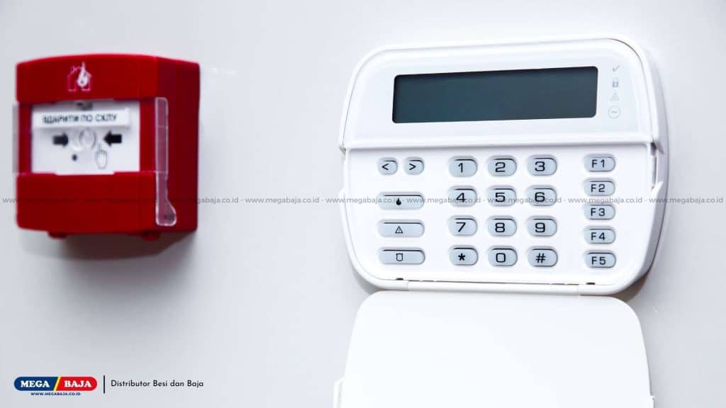 Peringatan yang Terkirim ke Panel Kontrol